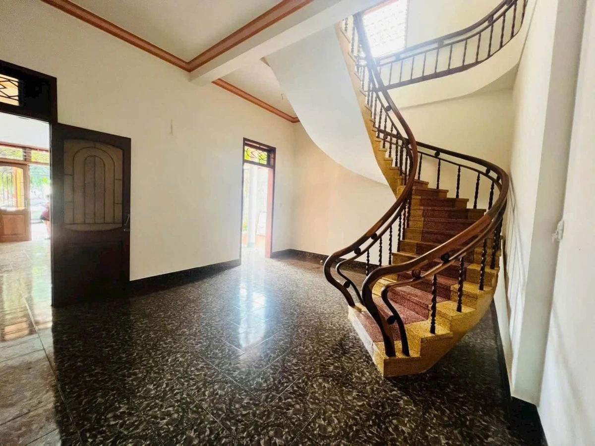 Bán nhà mặt tiền Trần Phú 199m² Bình Tân 11 tỷ - Ảnh thu nhỏ 3