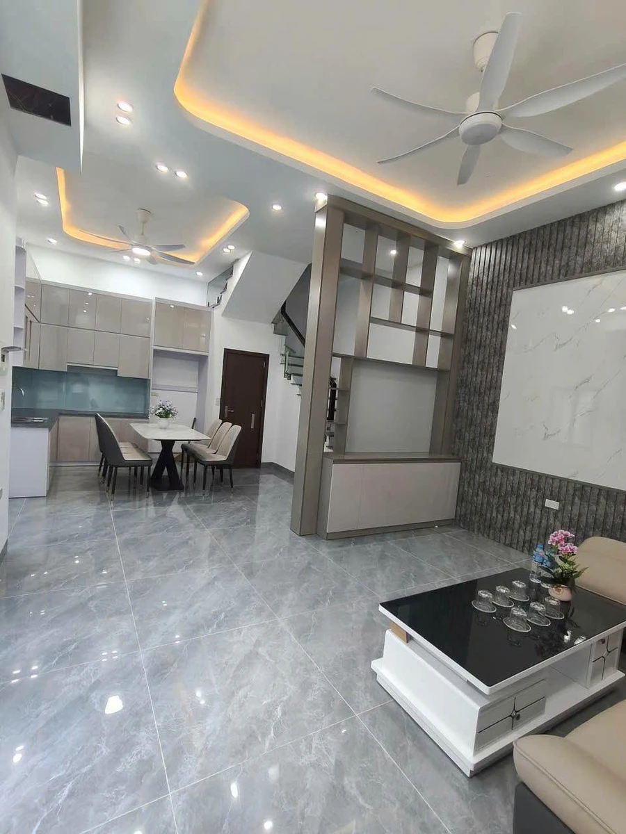 Bán nhà 4 tầng Cựu Khê 43m² 4 phòng ngủ full nội thất 2 tỷ 780 triệu - Ảnh thu nhỏ 3