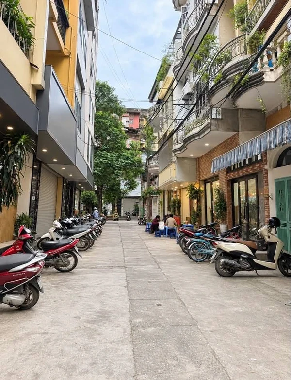 Bán nhà phố Nguyễn Văn Lộc 40m2, 14.5 tỷ, Hà Nội