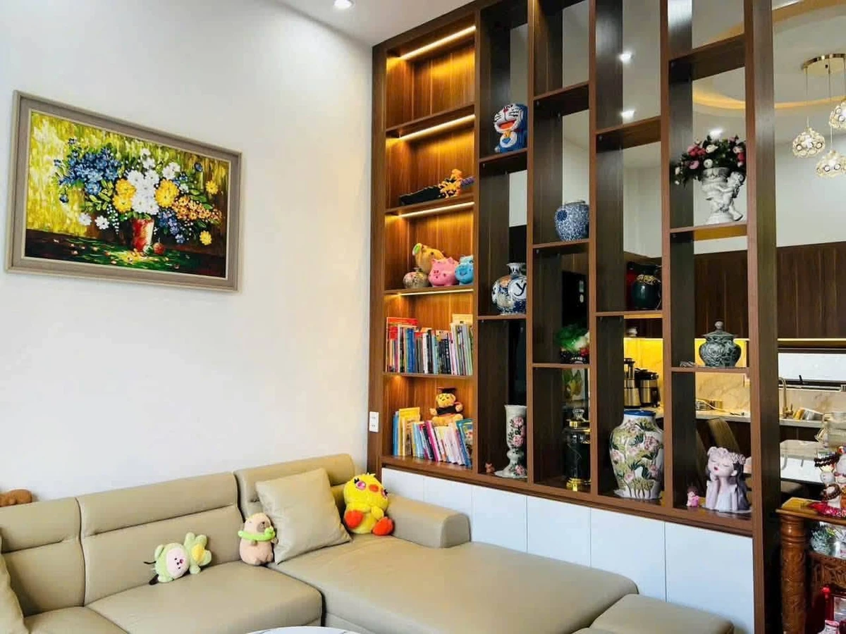 Bán nhà 2 tầng 96m² 3 phòng ngủ Nguyễn Công Phương - Ảnh thu nhỏ 2