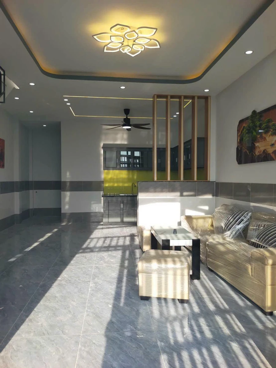 Bán nhà 1 trệt 1 lầu 5x11m, 2PN, giá 1,5 tỷ tại Mỹ Hạnh Bắc, Đức Hòa, Long An - Ảnh thu nhỏ 2