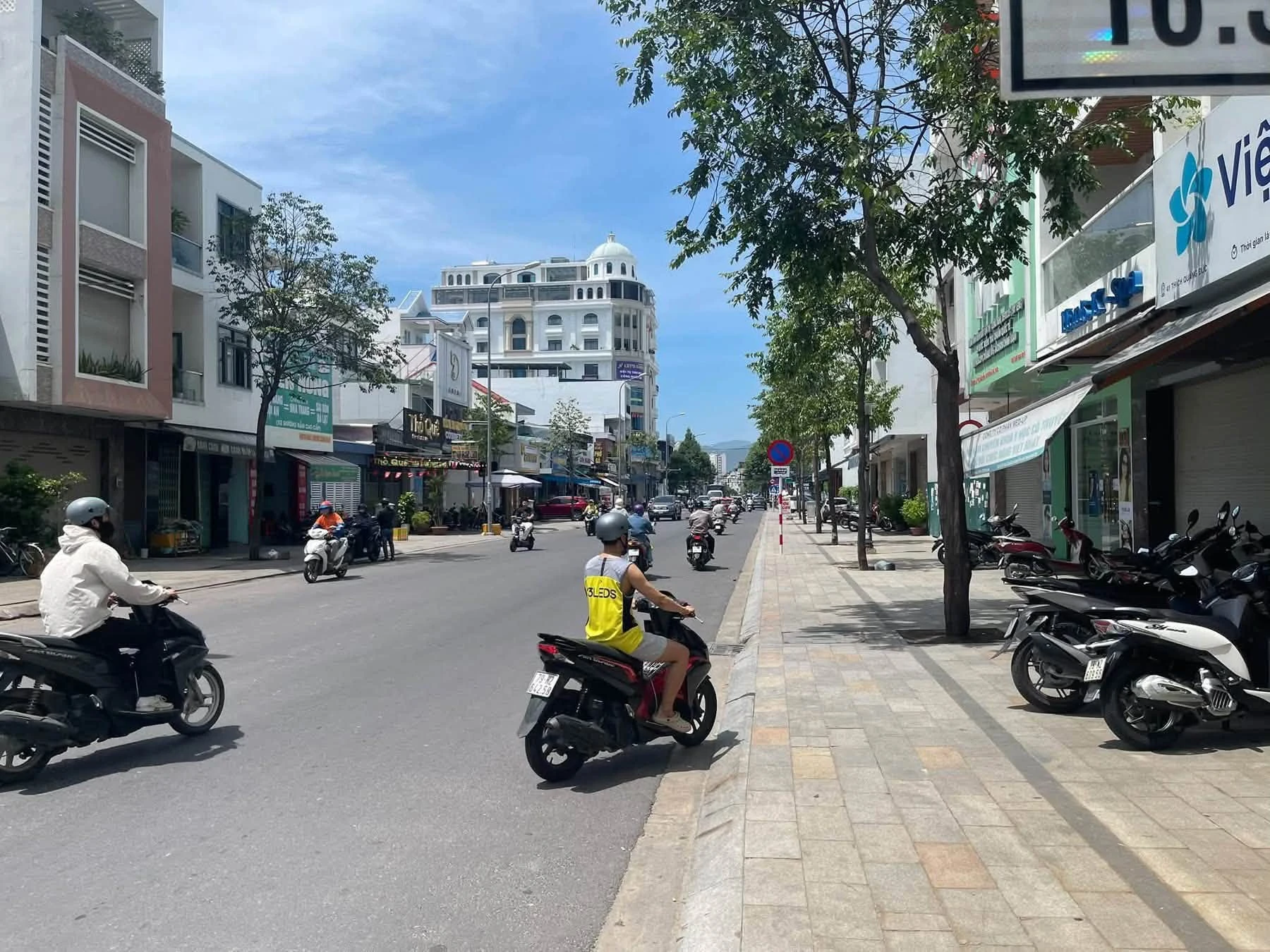 Bán đất mặt tiền Thích Quảng Độc Nha Trang 110m² 14.3 tỷ - Ảnh 1