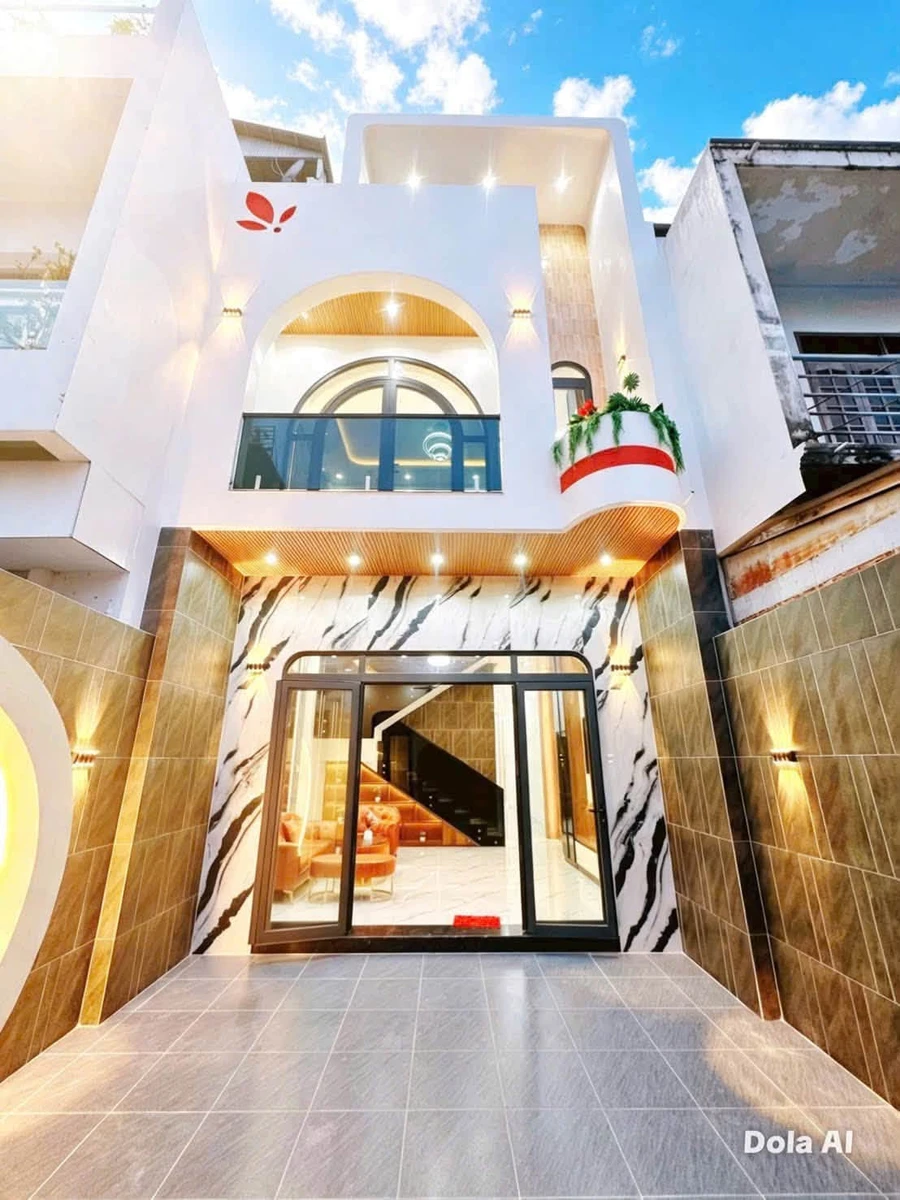 Bán nhà mặt tiền đường Văn Cao, Rạch Giá, An Giang, 5x25m, 1 trệt 1 lầu, giá 4,18 tỷ - Ảnh thu nhỏ 3