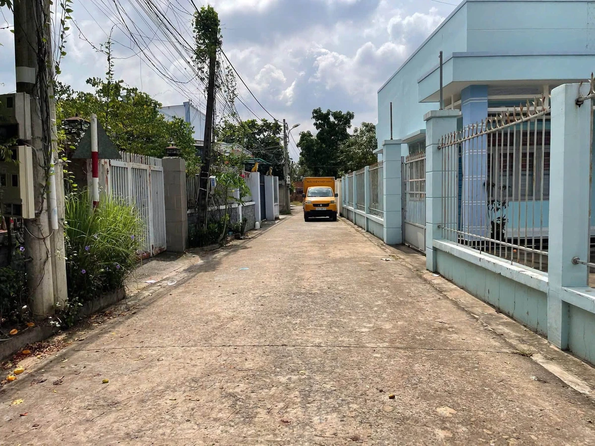 Bán lô đất thổ cư 5,5x14m full thổ cư gần chợ Bến Thế, Tân An, Thủ Dầu Một - Ảnh thu nhỏ 4