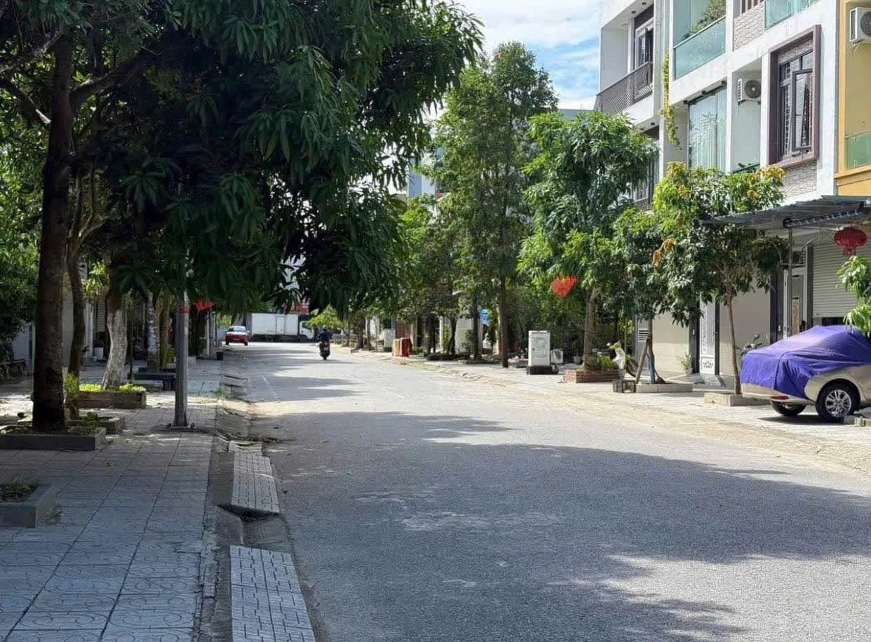 Bán lô đất mặt tiền 60m² Đông Vệ 3 tỷ - Ảnh 1