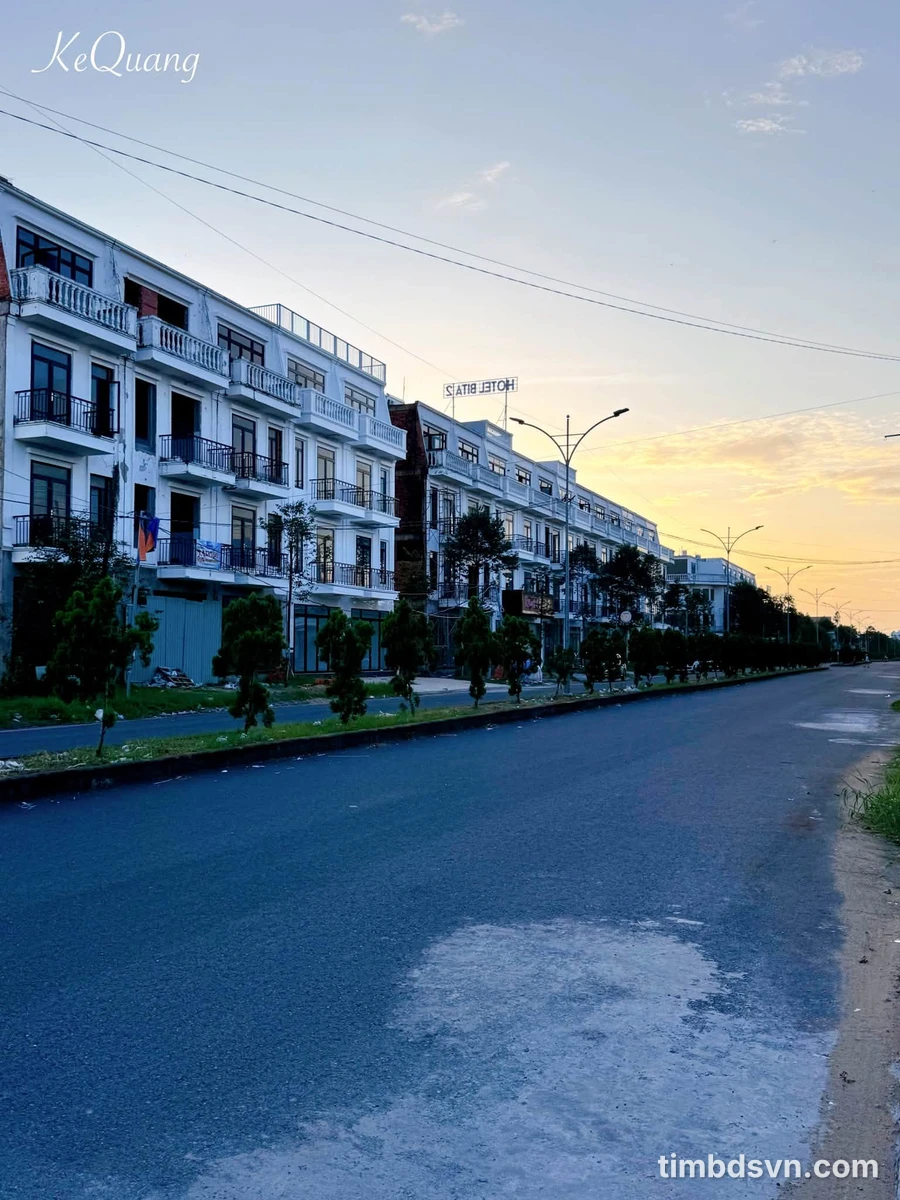 Bán nhà D1 250m² 4PN Cần Thơ 6.5 tỷ - Ảnh thu nhỏ 2