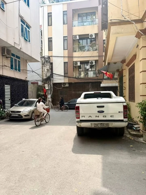 Nhà 5 tầng bán Quang Trung Hà Đông 50m, 10 tỷ