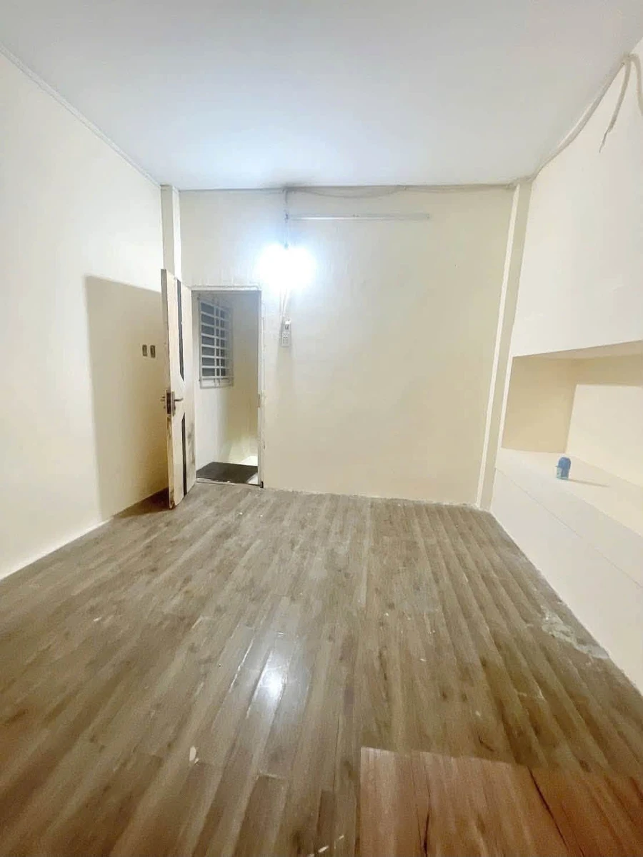 Bán nhà 3 tầng 3PN 63m2 sàn Bình Thạnh giáp Quận 1 giá 2 tỷ - Ảnh thu nhỏ 5