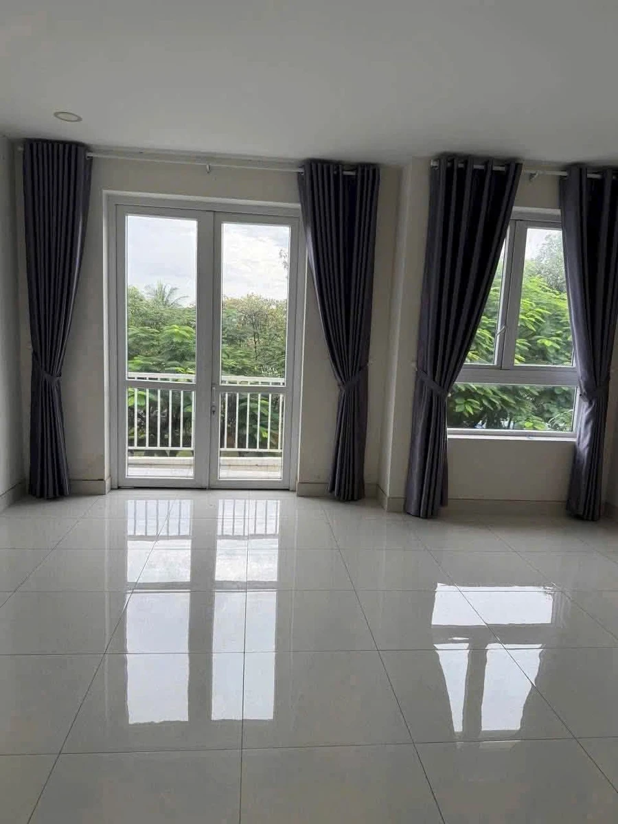 Cho thuê nhà 1 trệt 2 lầu 5x20m 4PN KDC Park Riverside Liên Phường Q9, 20 triệu/tháng - Ảnh 1