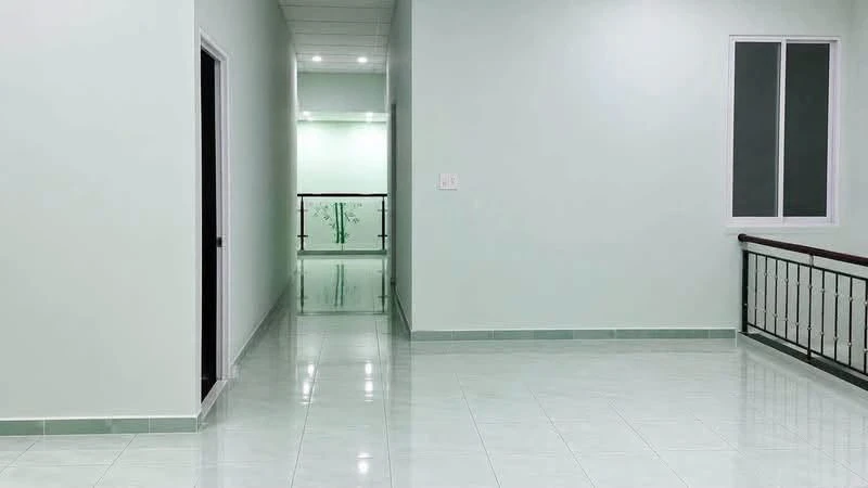 Bán nhà ngang 8,6m, 160m², Hiệp Thành, Bình Dương, giá 4 tỷ 8 - Ảnh thu nhỏ 3