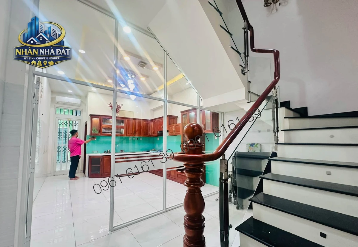 Bán nhà 3 tầng full nội thất 4PN, 64m2 tại KDC Phúc Đạt, Bình Dương - Ảnh thu nhỏ 5