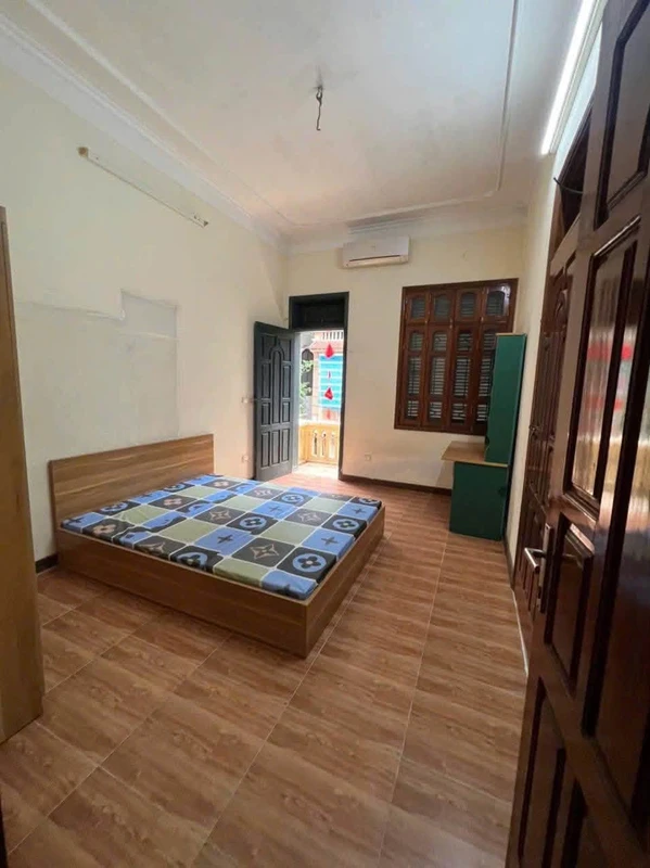 Cho thuê nhà nguyên căn Hoàng Hoa Thám, 60m² x 3 tầng