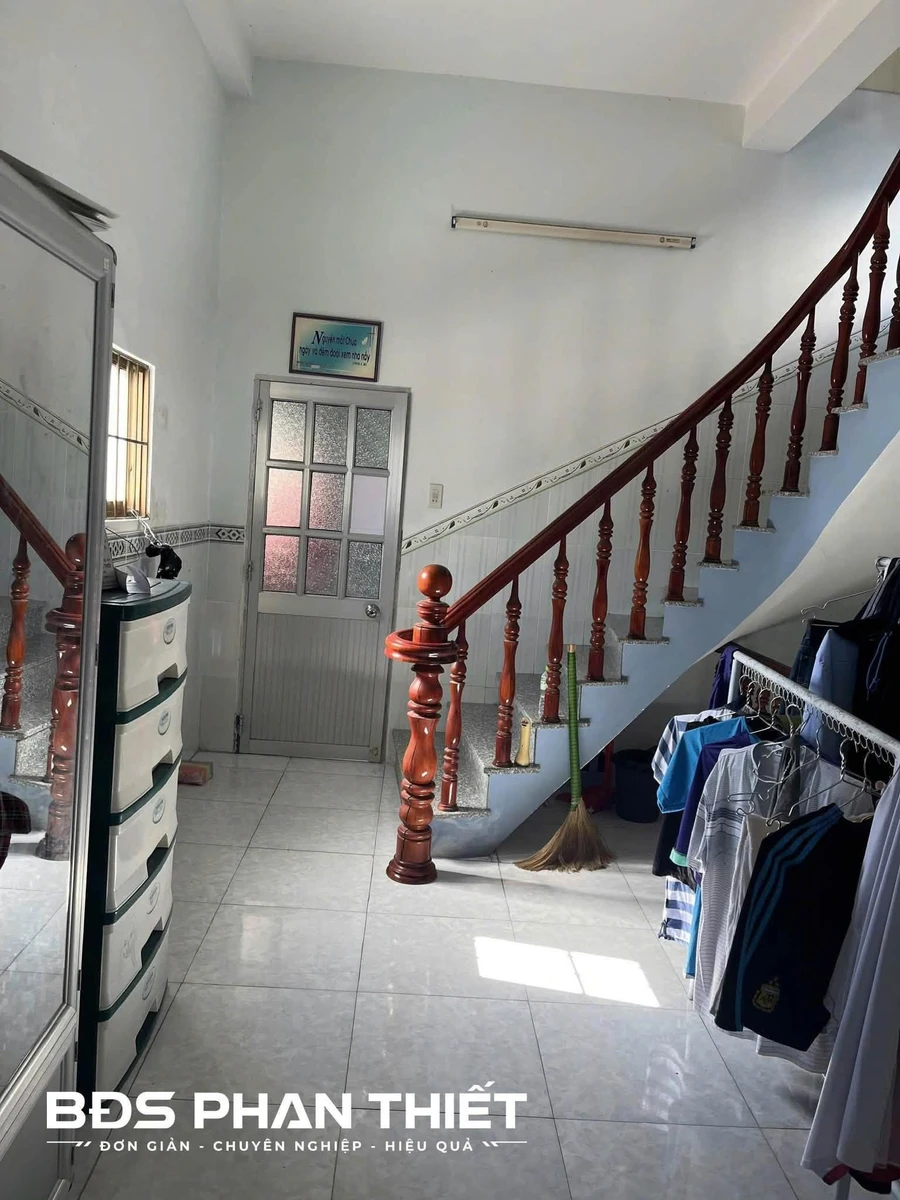 Bán nhà 1 trệt 2 lầu góc 2 mặt tiền 94.5m² tỉnh Lâm Đồng - Ảnh thu nhỏ 3