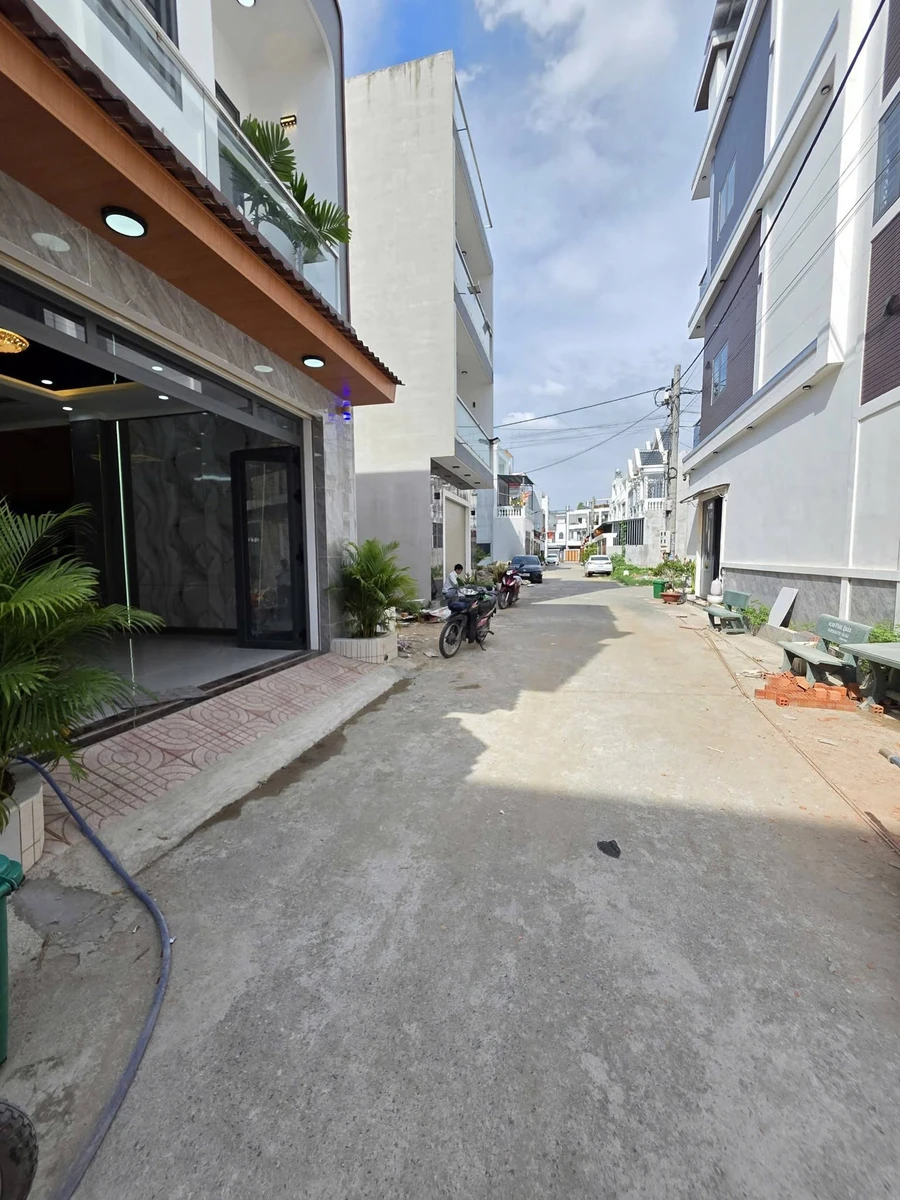 Bán nhà Hoàng Minh Chánh Biên Hòa 80m2, 3 PN, 3.39 tỷ - Ảnh thu nhỏ 2