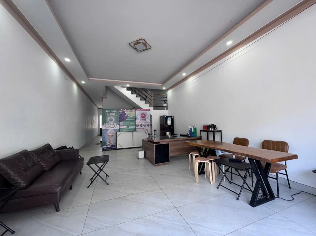 Bán nhà Bà Rịa 80m2, 3 phòng ngủ, 4.2 tỷ - Ảnh thu nhỏ 2