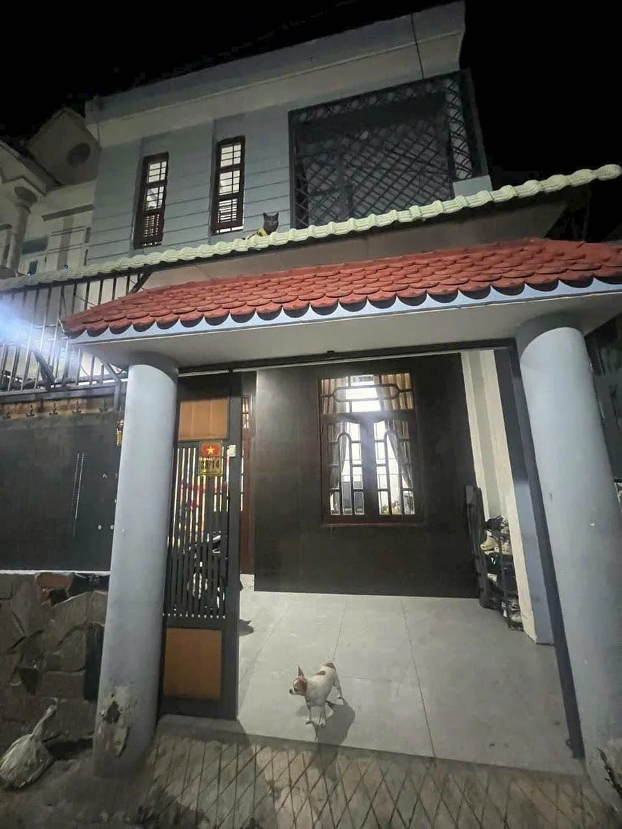 Nhà 1 trệt 1 lầu 93,5m² 3PN 3WC Phan Thiết giá 2,3 tỷ - Ảnh 1