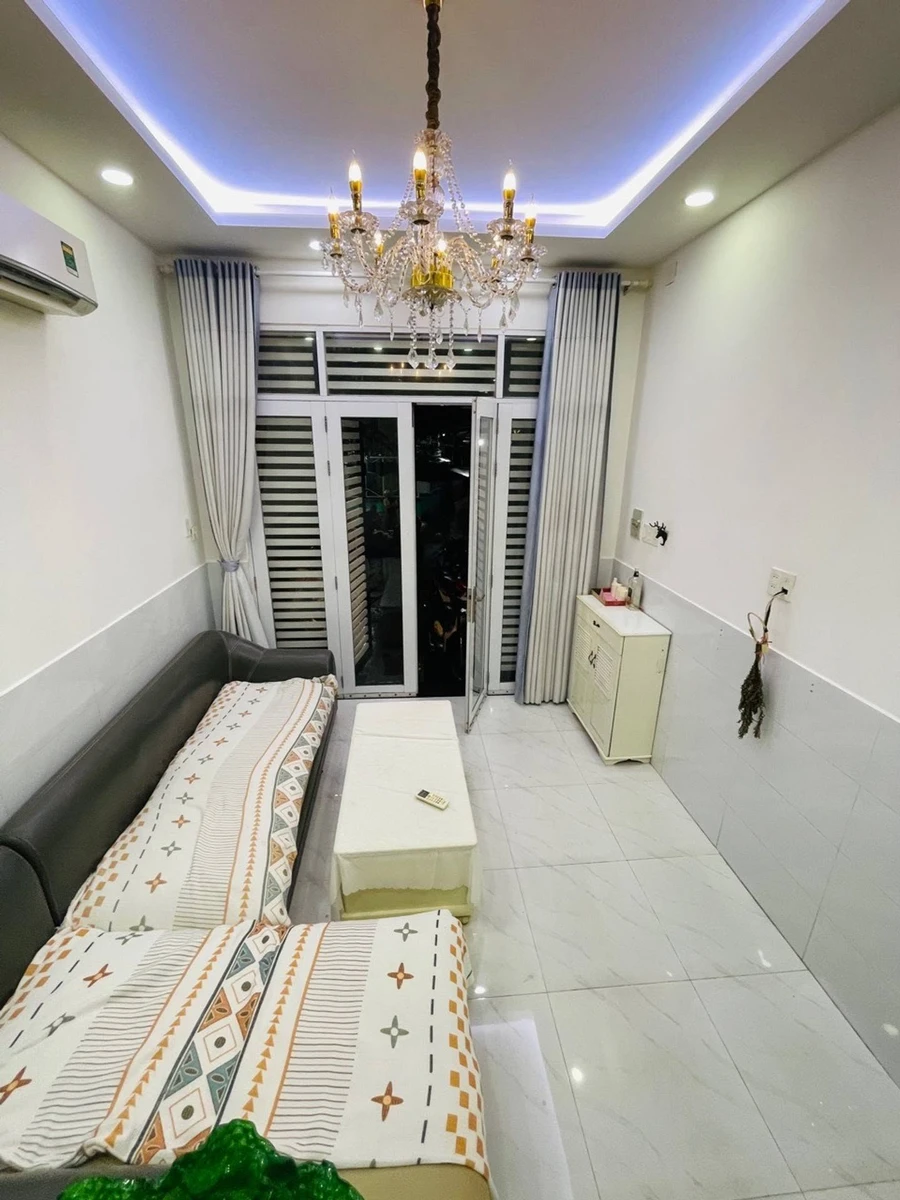 Bán nhà 4 tầng 43m² nở hậu, 4PN, hẻm 5m đường Hồng Bàng, Phường Minh Phụng, Quận 11 - Ảnh thu nhỏ 2