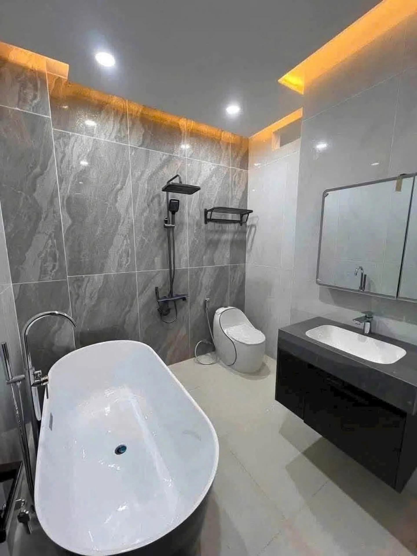 Bán biệt thự mini 4 phòng ngủ 77.6m² Tân Phú, 7 tỷ - Ảnh 1