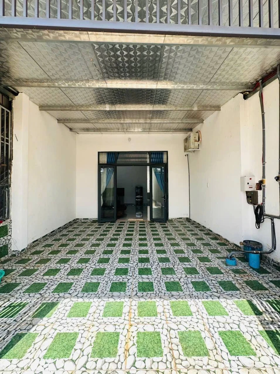 Cho thuê nhà nguyên căn Trần Nhật Duật, 125m², 2 PN, 6,5 triệu/tháng - Ảnh 1