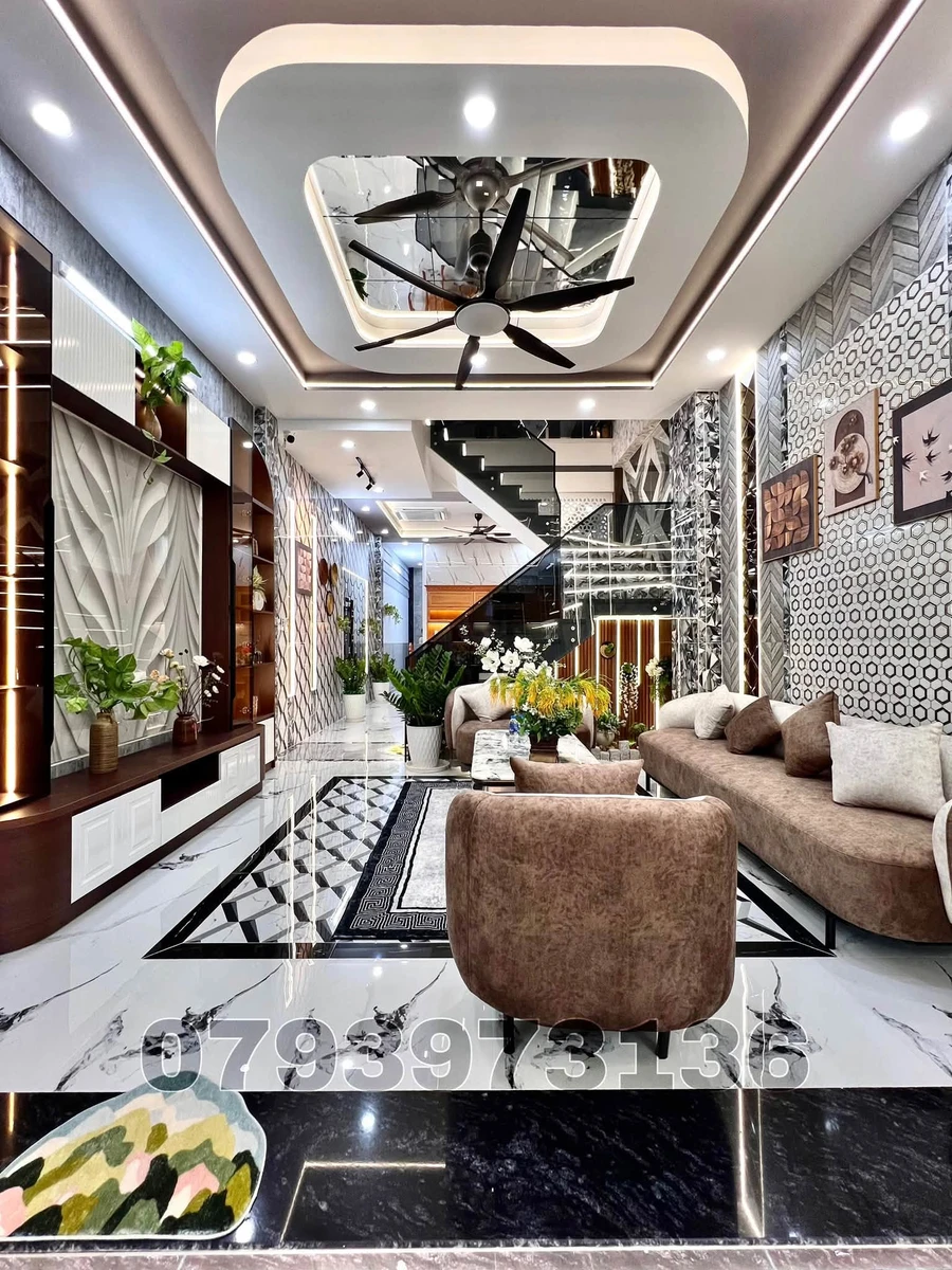Bán nhà 1 trệt 2 lầu 250m2 mặt tiền Chu Văn An, Cần Thơ - 7.2 tỷ - Ảnh thu nhỏ 3