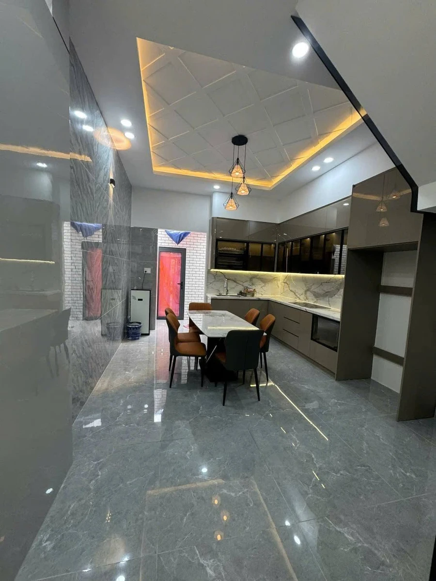 Bán nhà 4 tầng Long Trường 60m² 4PN trên 6 tỷ - Ảnh thu nhỏ 4