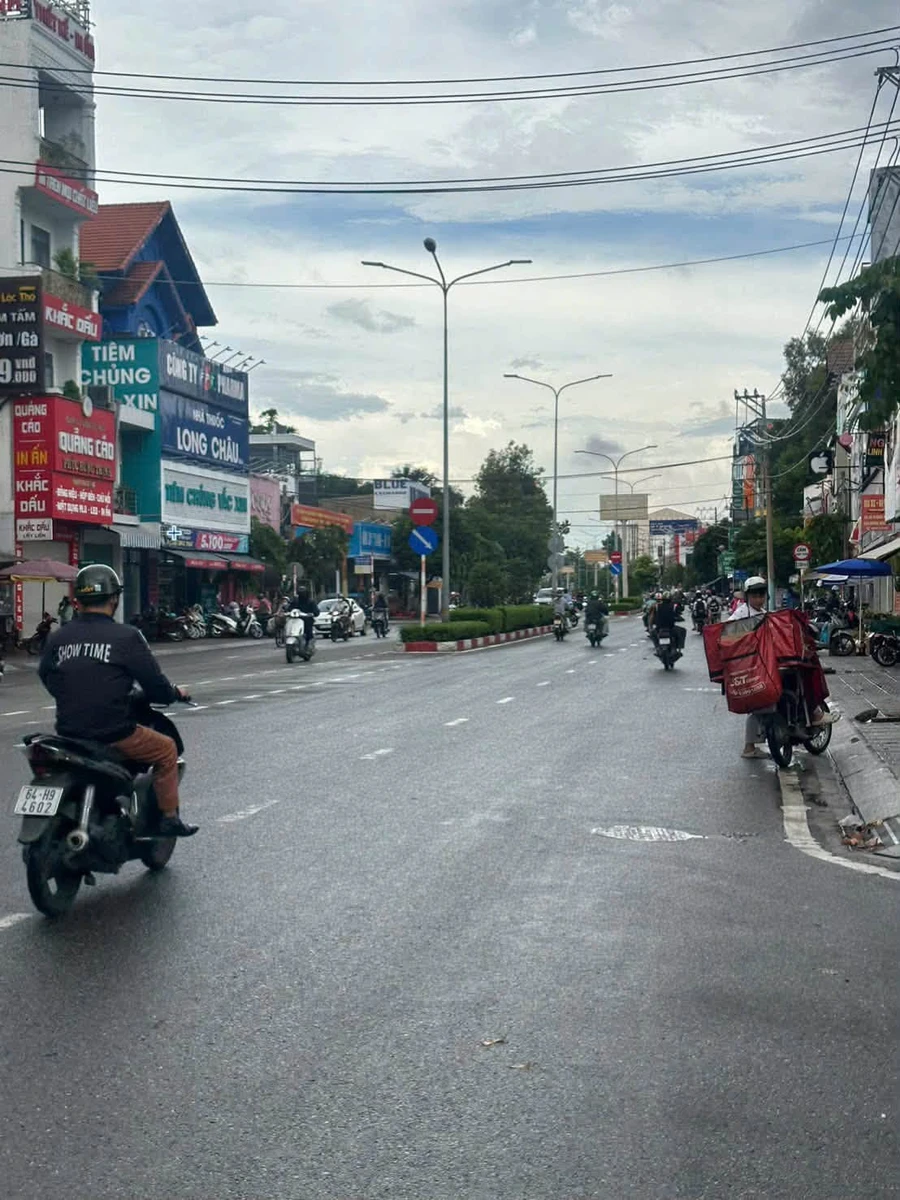 Bán đất mặt tiền GS1 Dĩ An 120m² kinh doanh - Ảnh thu nhỏ 3