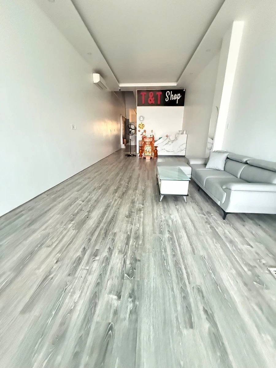 Bán nhà mặt tiền Hùng Vương 2 lầu 3.3 tỷ, 130.5m2 - Ảnh thu nhỏ 4