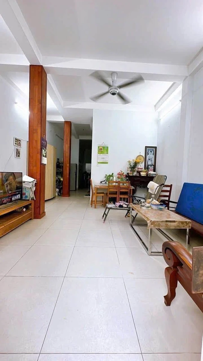 Bán nhà hẻm 4m 2 tầng 84m2 đường Đoàn Văn Bơ, Quận 4, giá 7,3 tỷ - Ảnh thu nhỏ 3