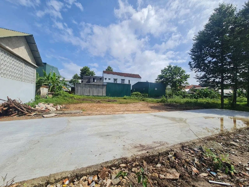 Bán đất 300m2 kiệt ô tô Nguyễn Tất Thành, Huế, giá 3 tỷ