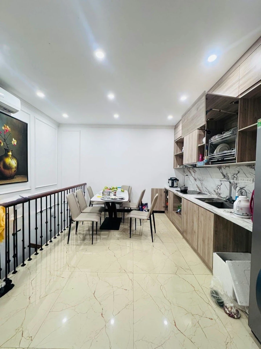 Bán nhà 5 tầng 50m² có gara ô tô, thang máy, 4 phòng ngủ tại Lê Trọng Tấn, Hà Nội - Ảnh thu nhỏ 3