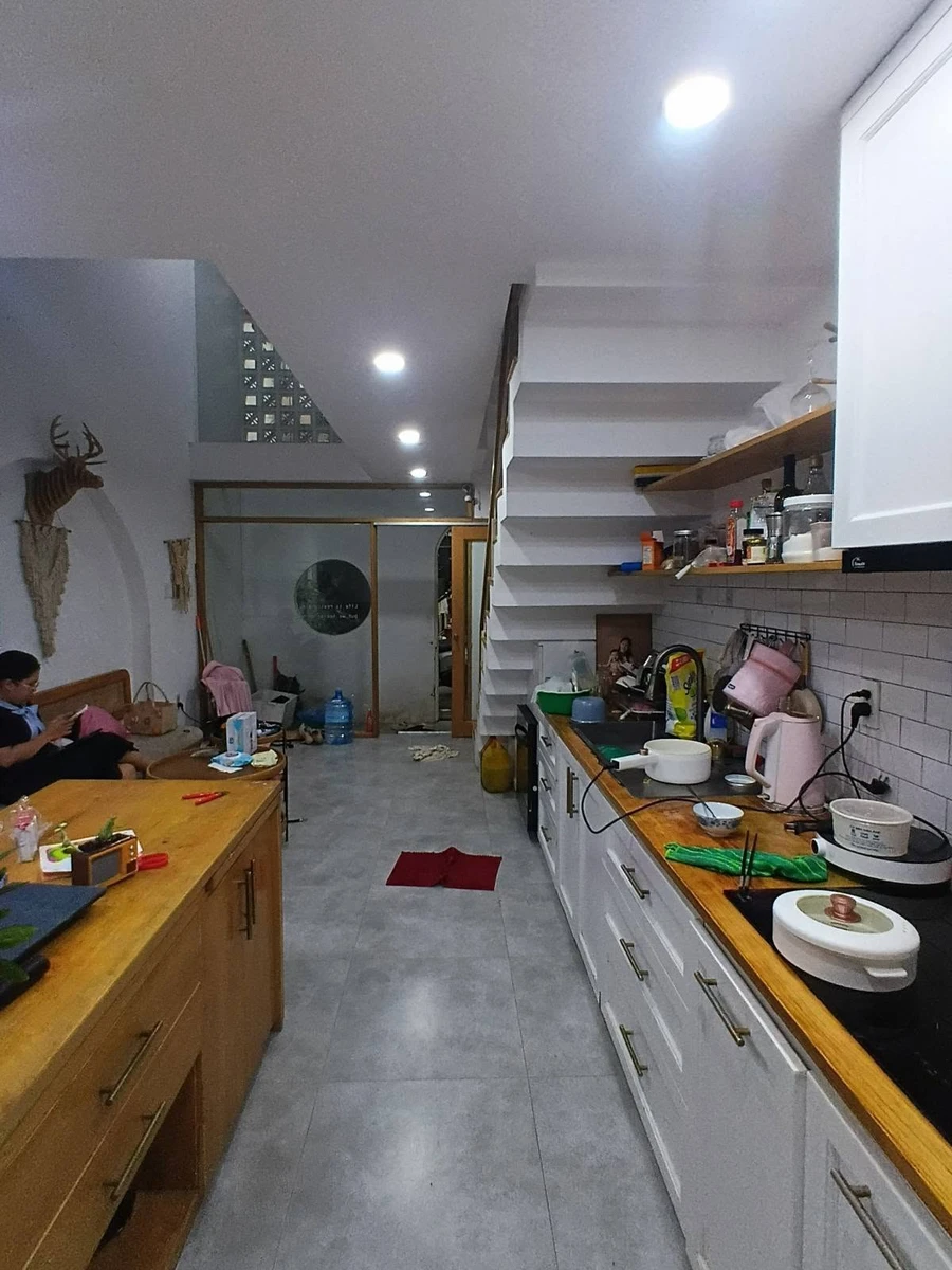 Bán nhà 4 tầng 43m2 Nguyễn Văn Công Gò Vấp 6 tỷ - Ảnh thu nhỏ 3