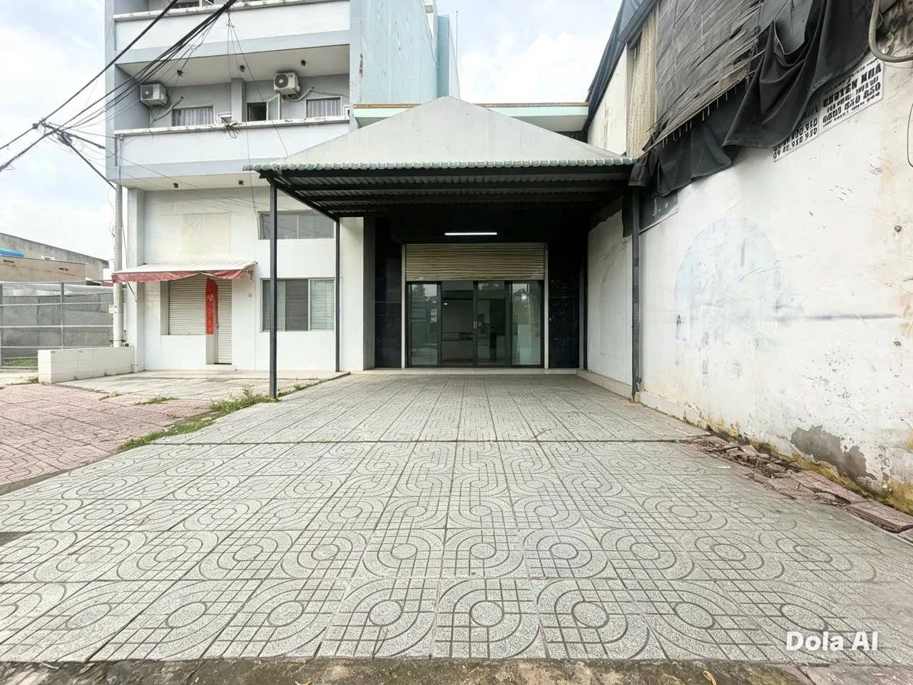 Cho thuê nhà mặt tiền 75m2 Xa Lộ Hà Nội Q9, 10 triệu/tháng - Ảnh 1