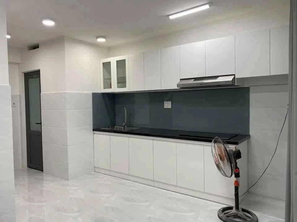 Cho thuê nhà Lê Đình Cẩn, 28m², 2 PN, 6,5 triệu/tháng - Ảnh thu nhỏ 3