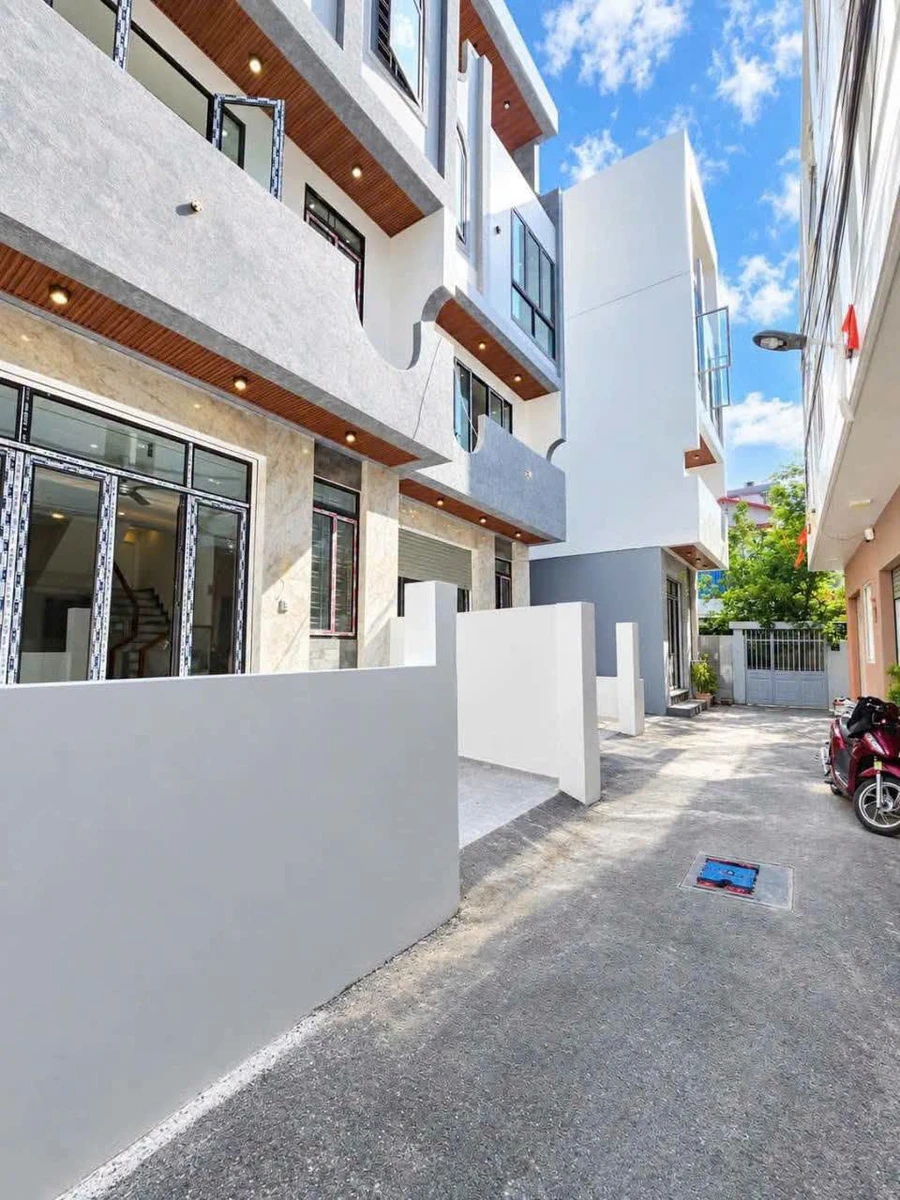 Bán dãy nhà 10 căn, 43-45m2, 4 tầng, đường Ngô Gia Tự - Ảnh thu nhỏ 2