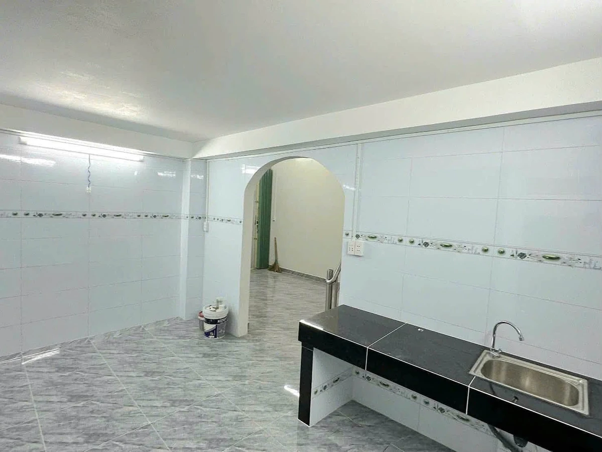 Bán nhà mặt tiền Hoàng Hoa Thám 35m2, 1 trệt 2 lầu, gần chợ Cây Quéo, Bình Thạnh - Ảnh thu nhỏ 4