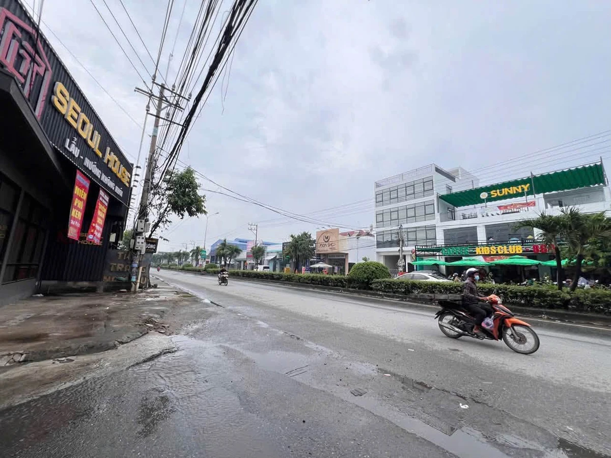 Bán shophouse mặt tiền kinh doanh Tỉnh Lộ 10, 100m² - 2.58 tỷ - Ảnh thu nhỏ 5