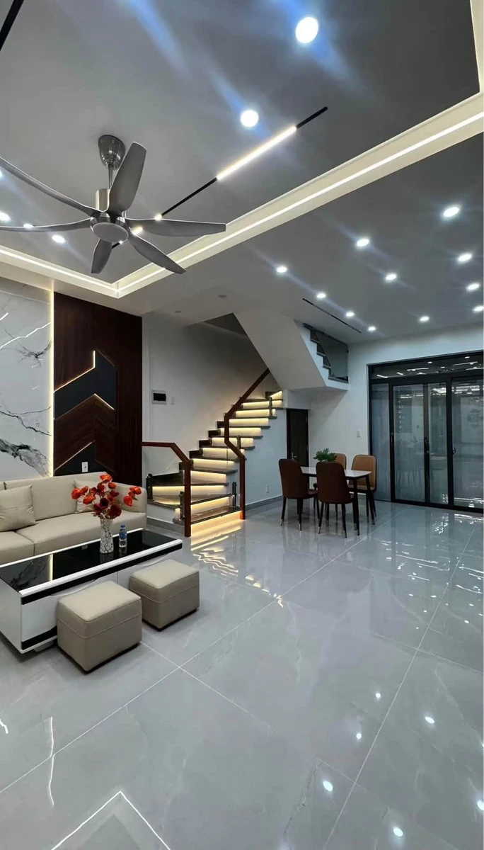 Bán nhà 4 tầng 40m² gần Miếu Hai Xã, Hóc Môn - Ảnh thu nhỏ 2