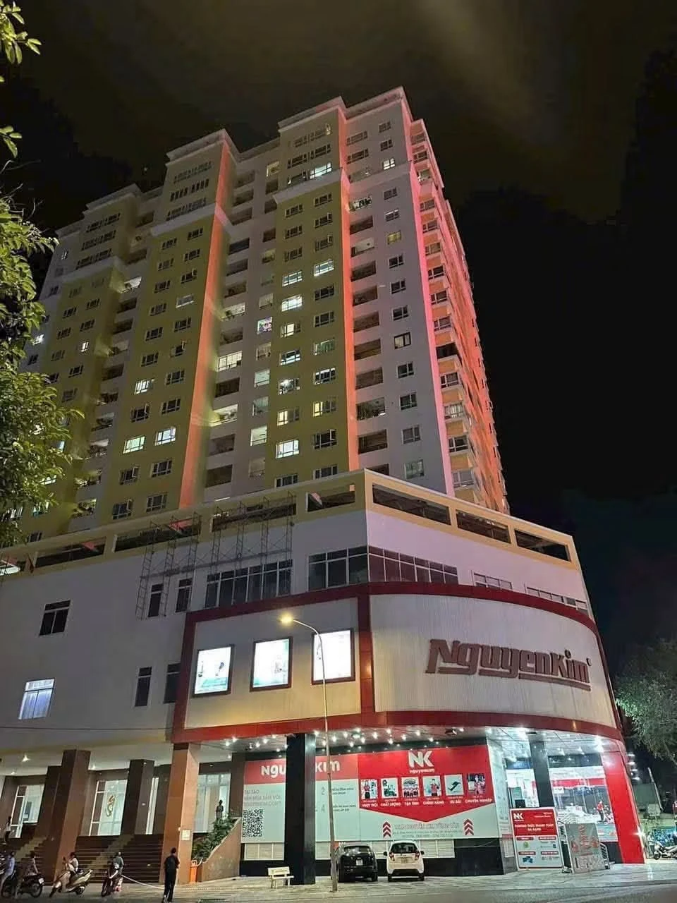 Bán căn hộ 2PN 72m² tầng cao Chung cư Nguyễn Kim - Ảnh 1
