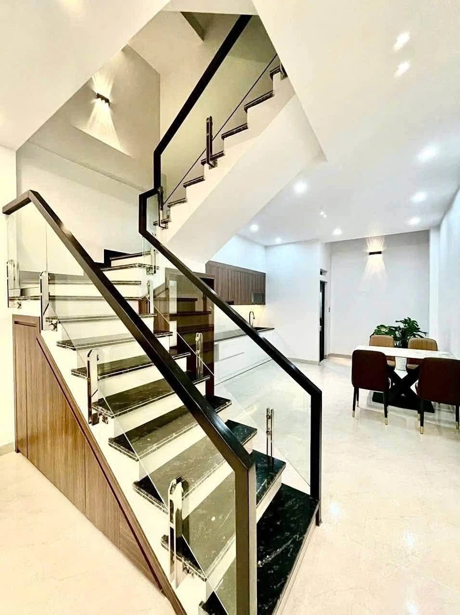 Bán nhà 3 tầng 65m² sân cổng riêng Thiên Lôi, Lê Chân, Hải Phòng 3,7 tỷ - Ảnh thu nhỏ 5