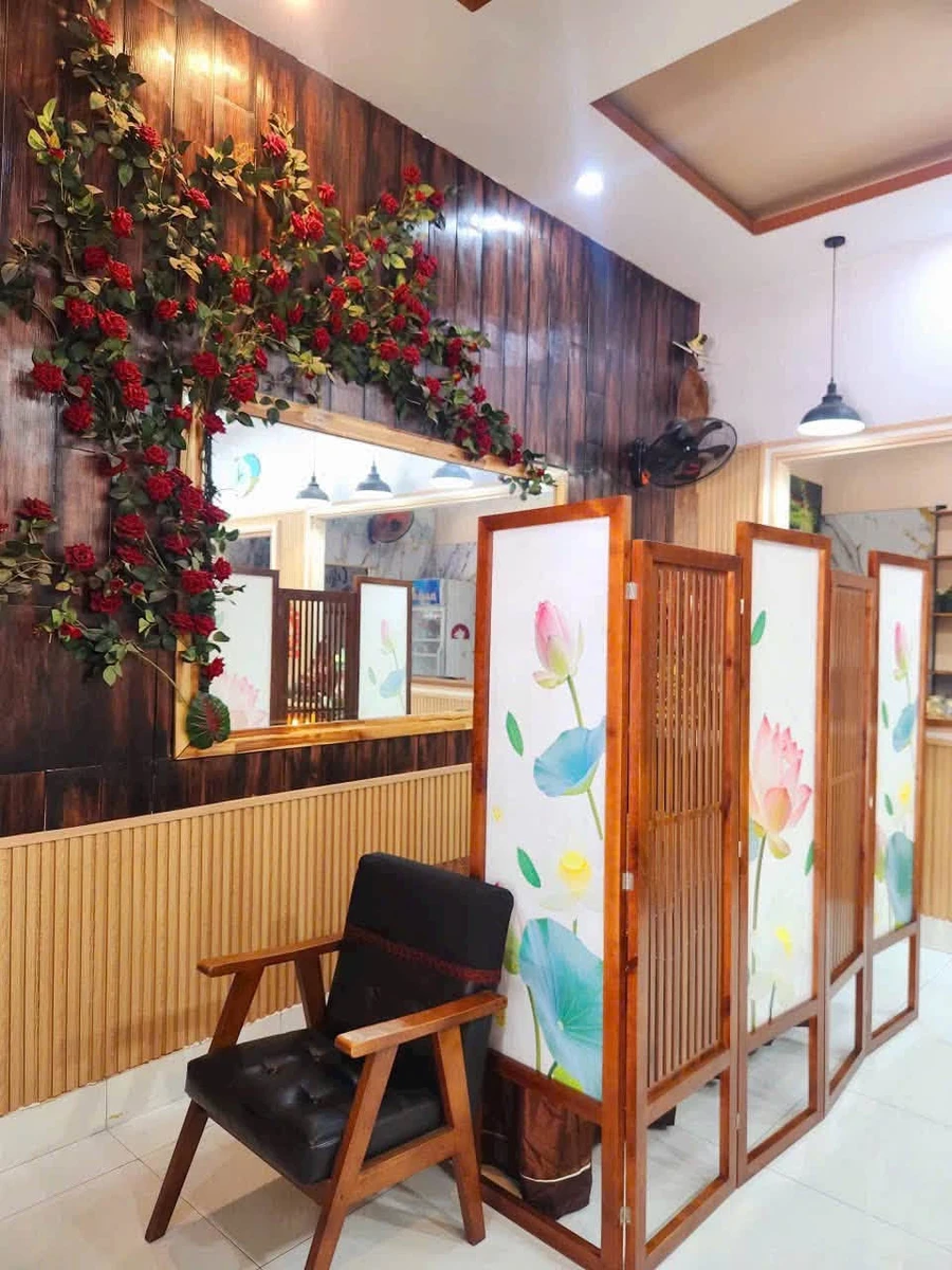Bán nhà 4 phòng ngủ mặt tiền Lâm Quang Ky Rạch Giá, 188m2 - Ảnh thu nhỏ 3