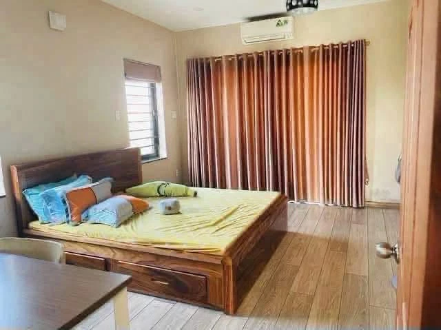 Bán biệt thự 4 phòng 198m² sau Gigamall Hiệp Bình Chánh Thủ Đức - Ảnh thu nhỏ 2