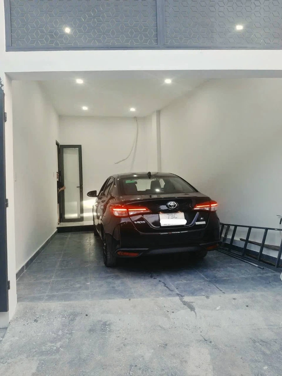 Bán nhà 2 tầng 81m2, 3 phòng ngủ, gara xe hơi tại Diên Khánh, Khánh Hòa - Ảnh thu nhỏ 4