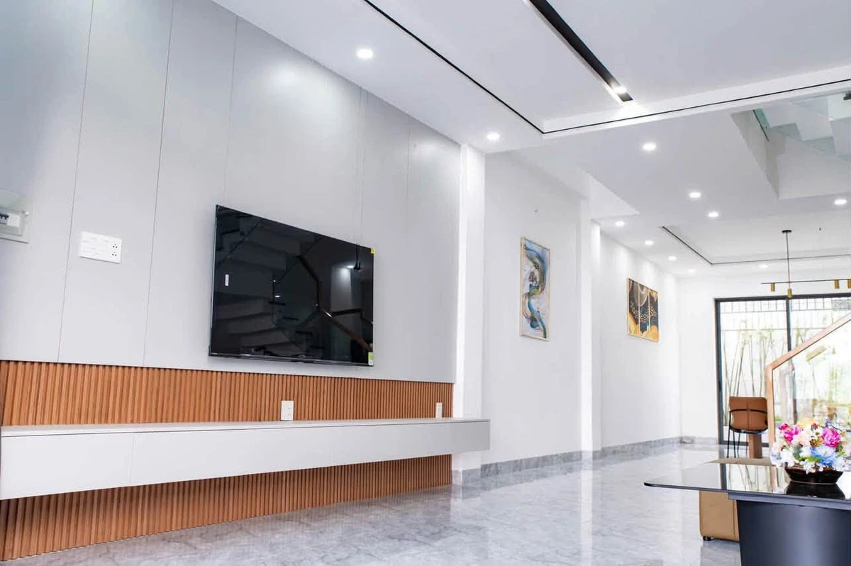 Cho thuê nhà 3 tầng 100m2, 4 PN, full nội thất 35tr/tháng - Ảnh thu nhỏ 4
