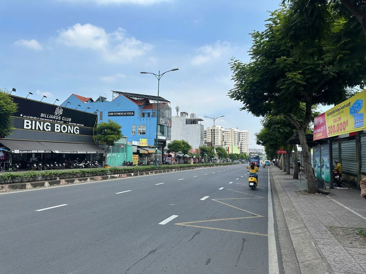 Bán shophouse mặt tiền Lê Văn Việt Q9 262m2 49.9 tỷ - Ảnh thu nhỏ 2