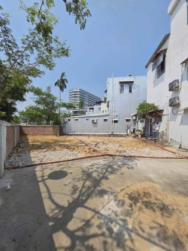 Bán nhà kiệt Lê Duẫn 61m2, ô tô đậu đỗ, view Aeon Mall, Đà Nẵng