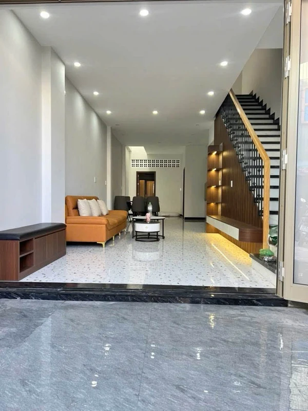 Nhà 3 tầng 87m² đường Lê Duẩn, Đà Nẵng, giá 6 tỷ