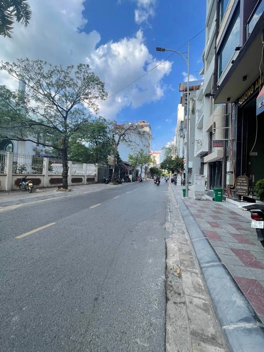 Bán shophouse mặt phố Hoàng Thế Thiện 98m² 7 tầng, dòng tiền 70 triệu/tháng - Ảnh 1