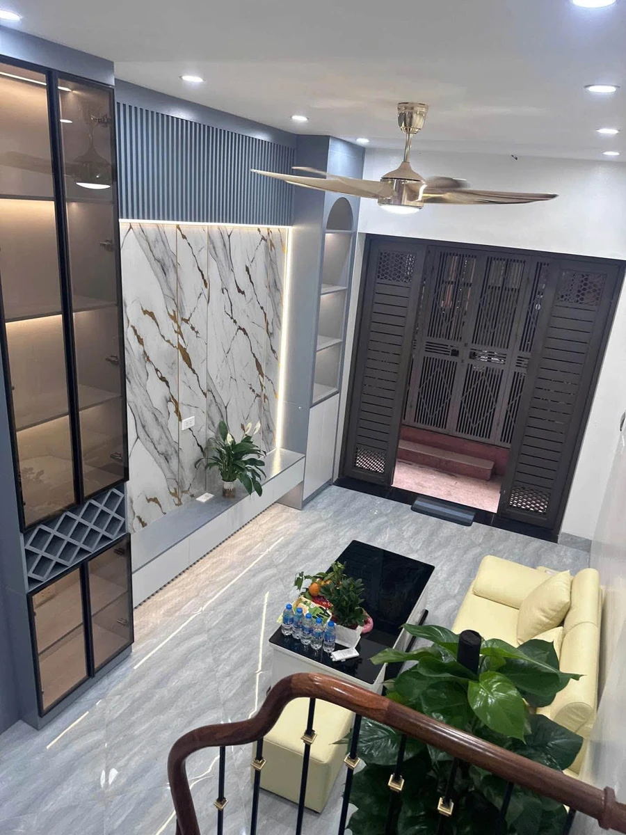 Bán nhà 4 tầng 50m² Hồ Ba Mẫu Đống Đa 5.9 tỷ - Ảnh thu nhỏ 2