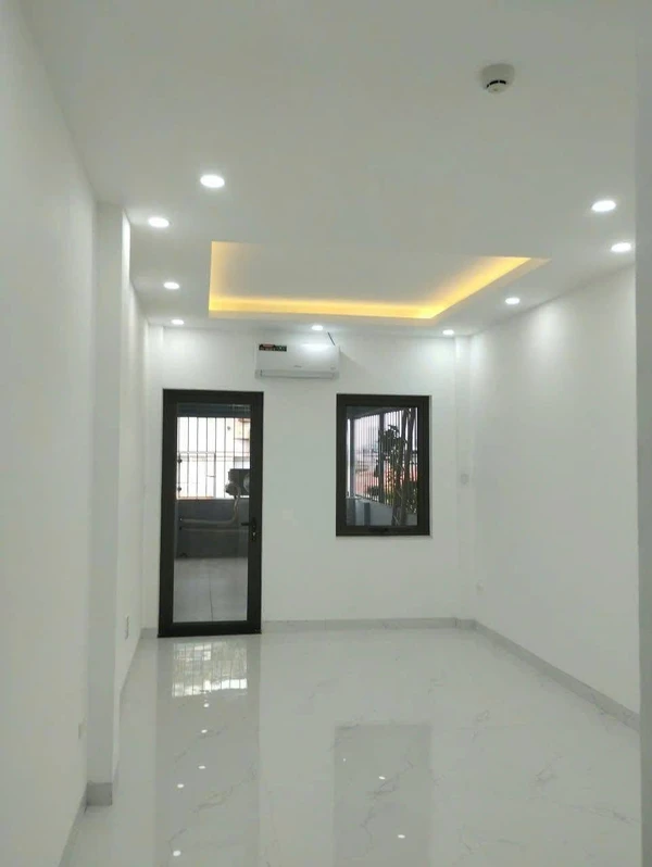 Cho thuê nhà riêng 4,5 tầng 60m² Cầu Giấy 25 triệu/tháng