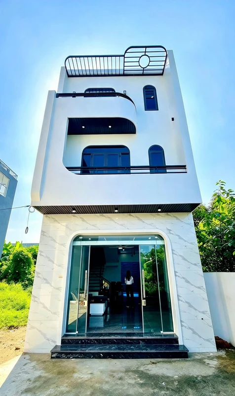 Bán nhà 3 tầng 51m² gần chợ Minh Kha Bình Tân 2,1 tỷ